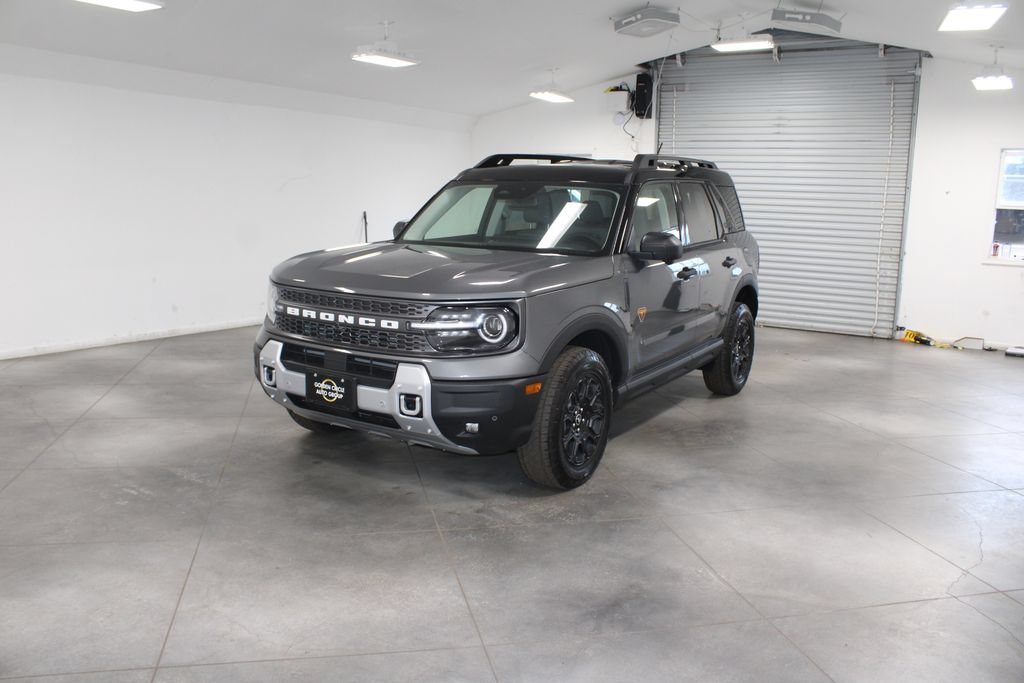 New 2025 Ford Bronco Sport Badlands w/ Badlands Tech Package video 3