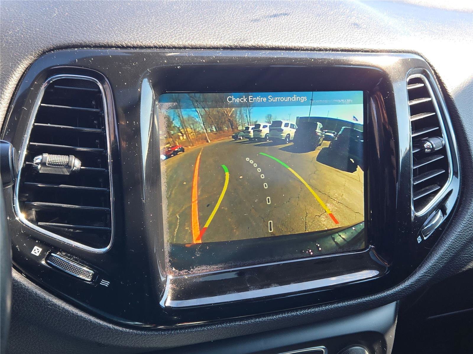 Used 2019 Jeep Compass Limited w/ Safety & Security Group image 29