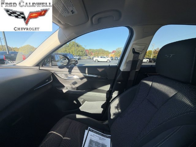 Used 2023 Buick Envision Preferred FWD image 11