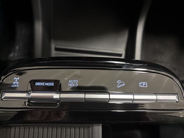 Used 2026 Hyundai Tucson Blue SE AWD/4WD image 18