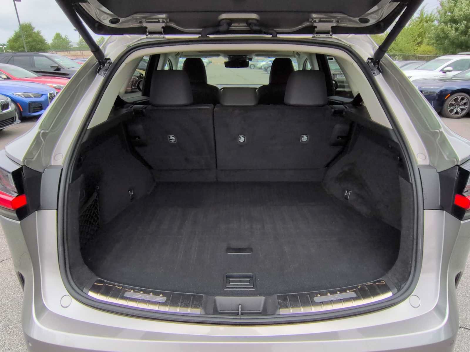 Used 2024 Lexus NX 350h AWD image 36