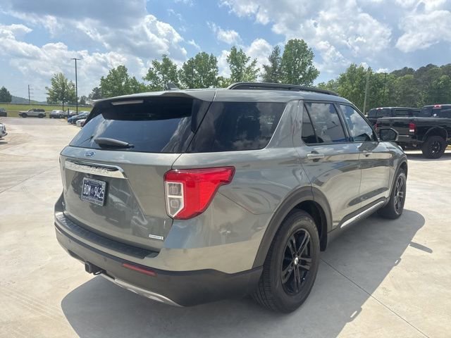 Used 2020 Ford Explorer XLT w/ Equipment Group 202A RWD image 9