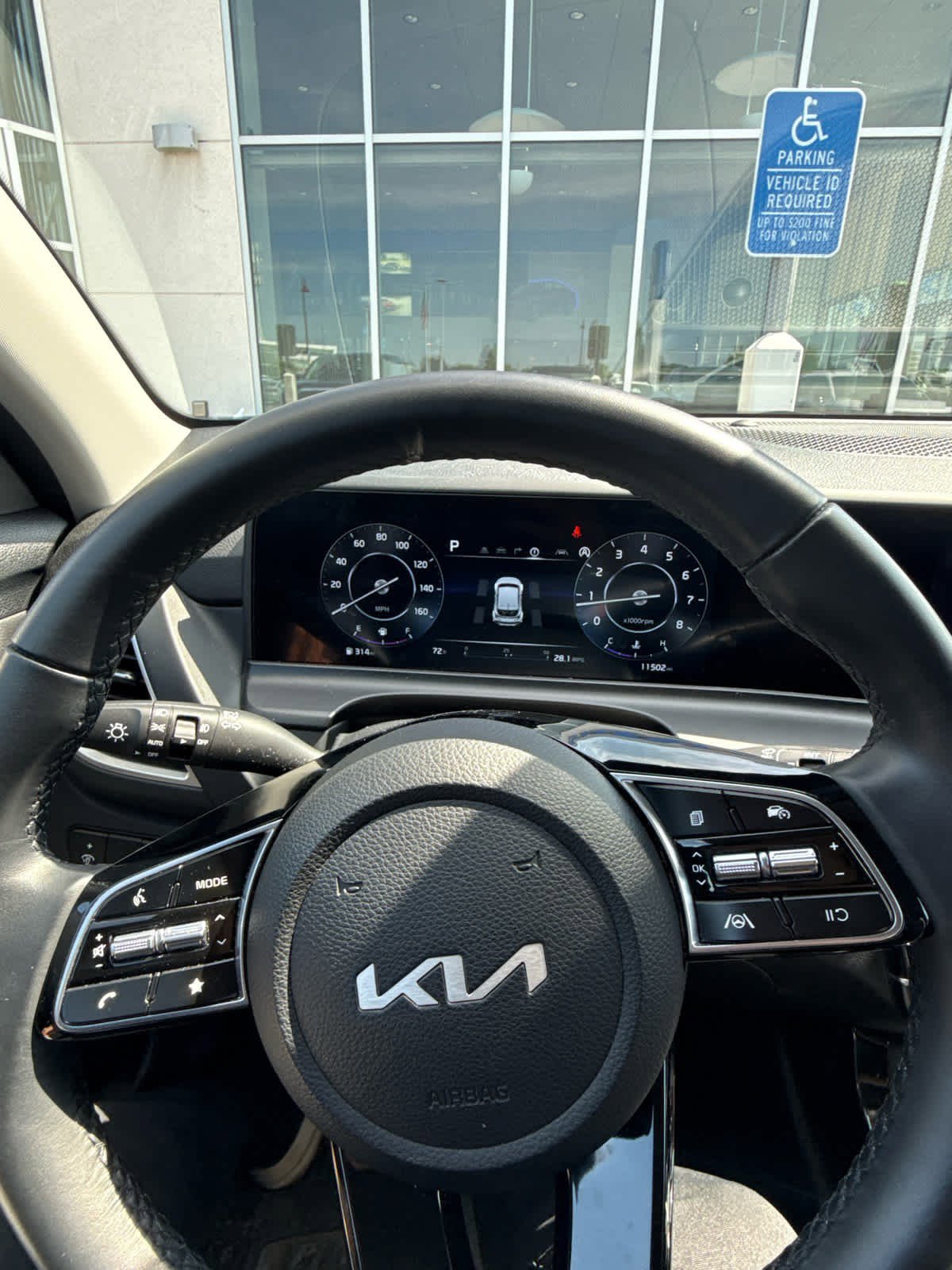 Used 2024 Kia Seltos EX AWD/4WD image 9