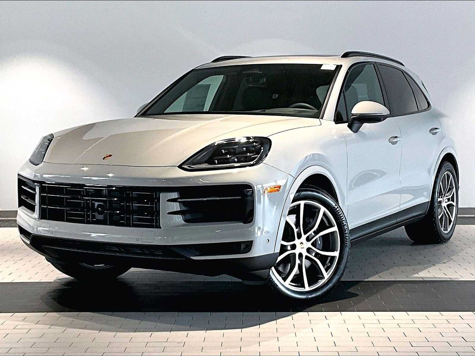 New 2026 Porsche Cayenne AWD/4WD image 1
