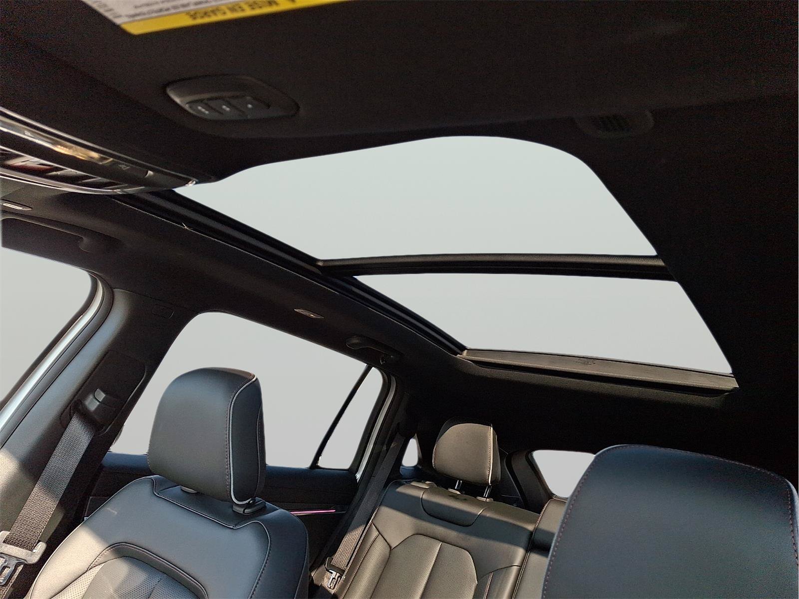 New 2025 Jeep Wagoneer S Limited AWD/4WD image 10