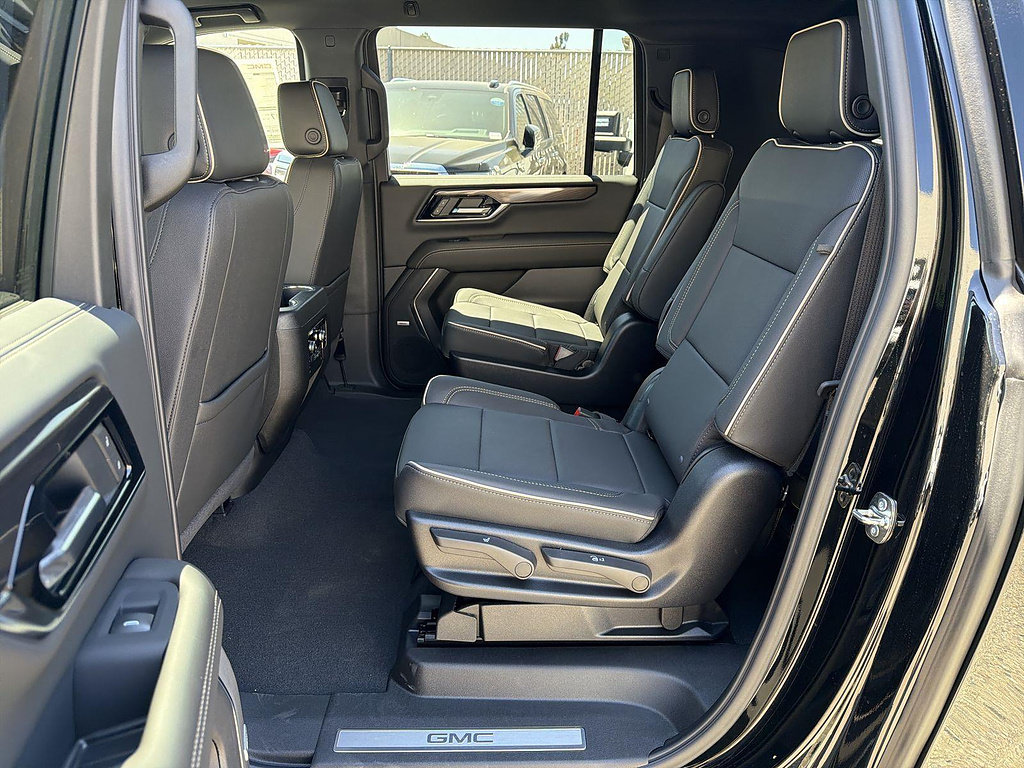 New 2026 GMC Yukon XL Elevation RWD image 25
