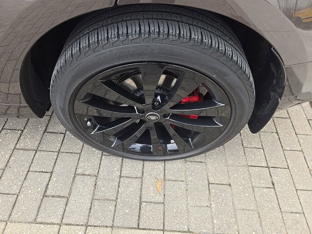 Used 2024 Land Rover Range Rover Sport Dynamic SE image 9