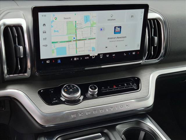 New 2026 Ford Expedition Platinum w/ Driver's Package AWD/4WD image 11