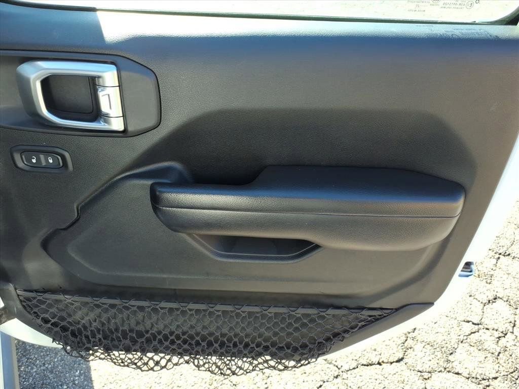 Used 2020 Jeep Wrangler Unlimited Sport image 14