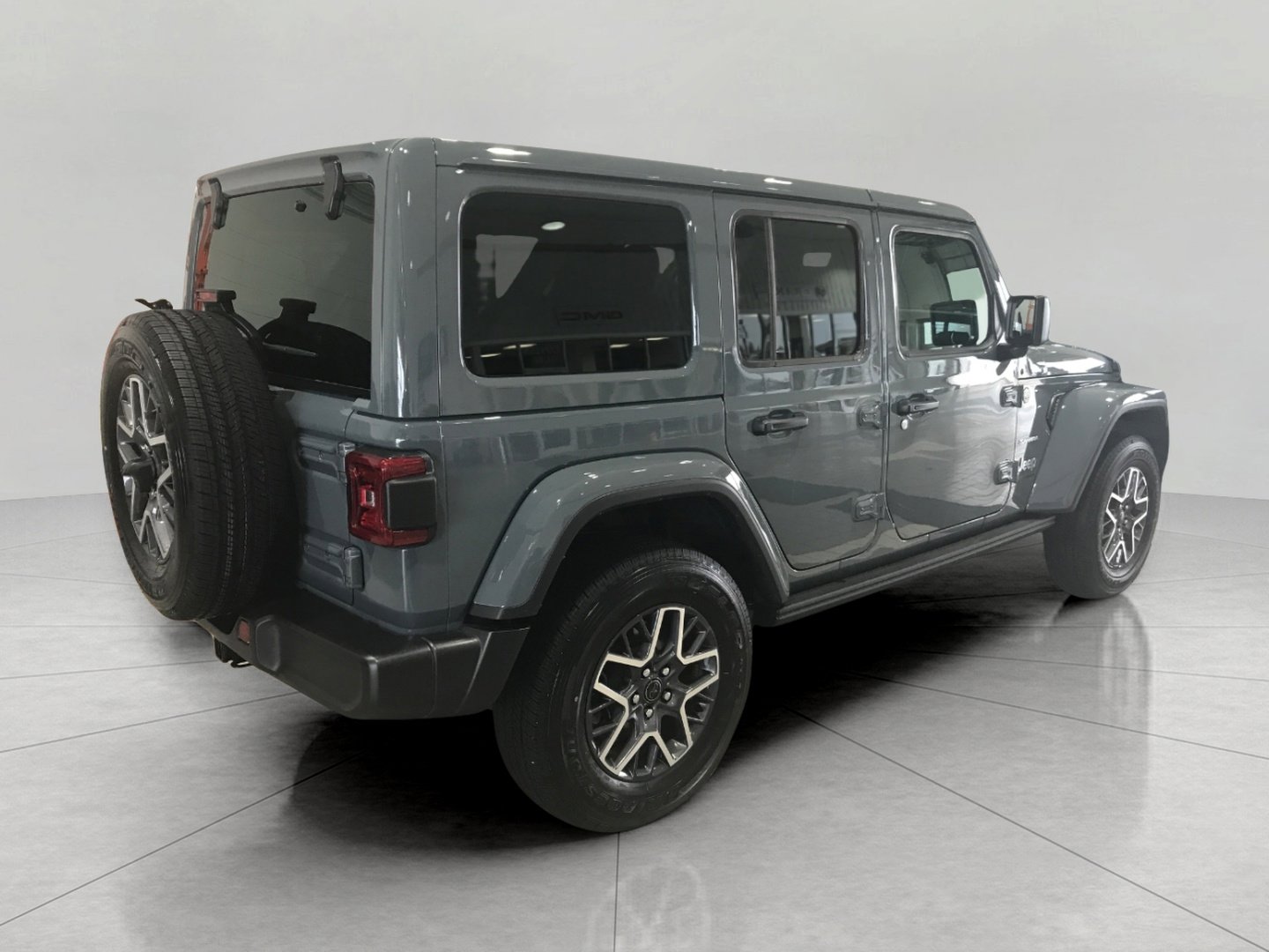 Used 2024 Jeep Wrangler Unlimited Sahara w/ Technology Group AWD/4WD image 23