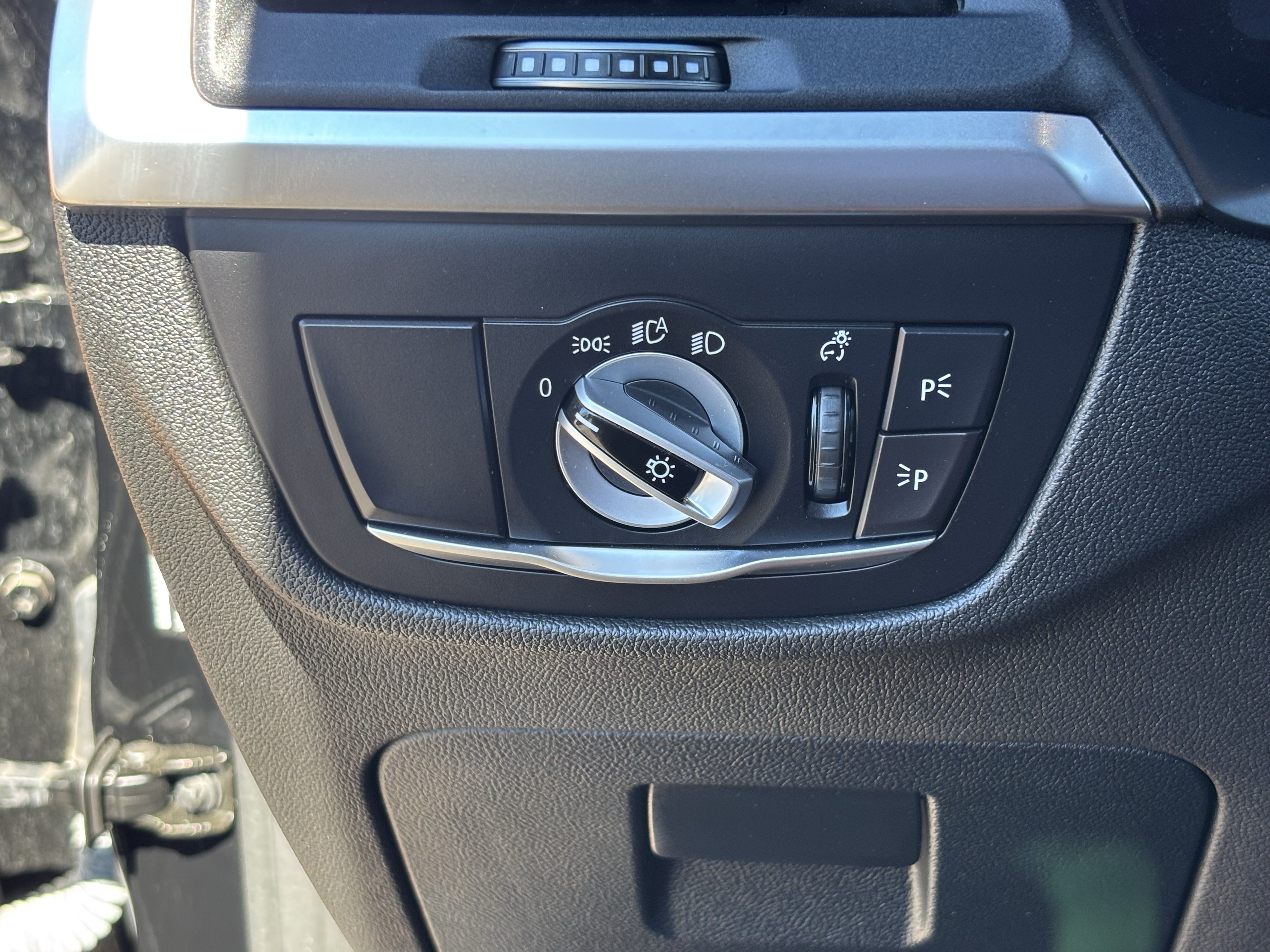 Used 2024 BMW X3 xDrive30i w/ Premium Package AWD/4WD image 30