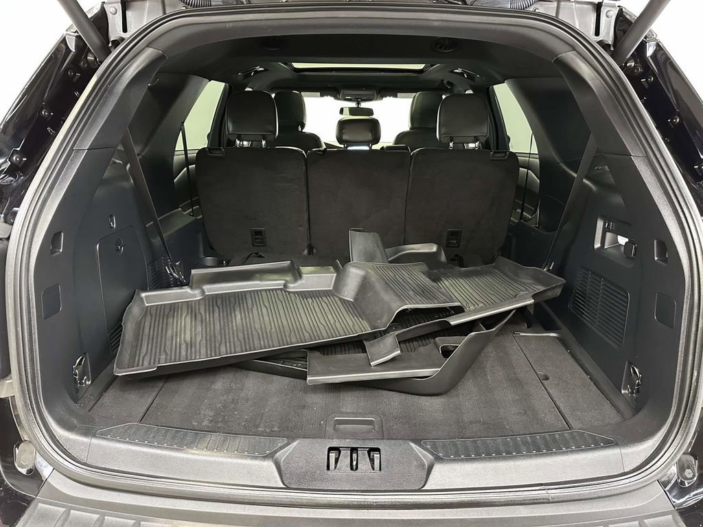 Used 2022 Ford Explorer Timberline image 9