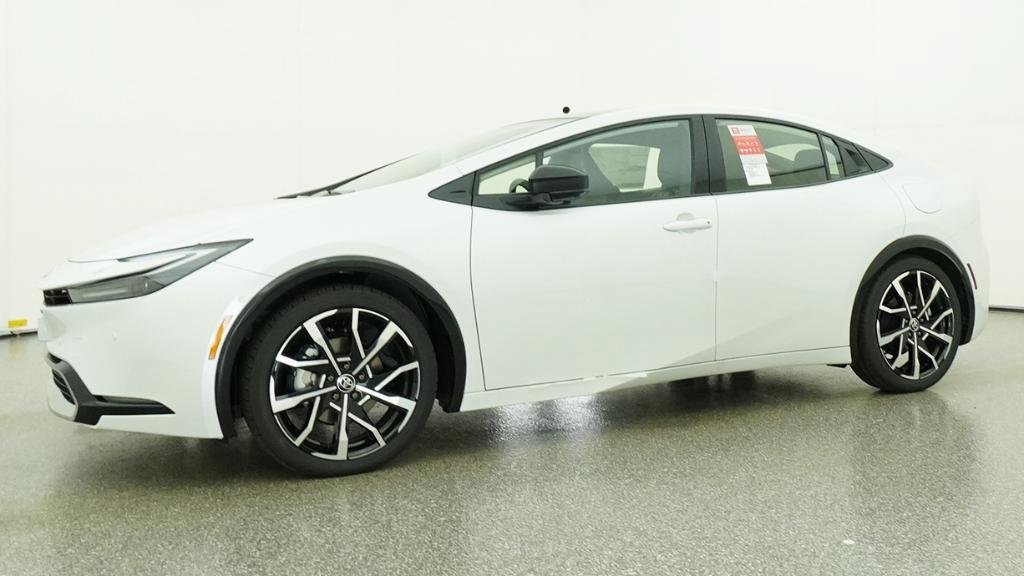 New 2026 Toyota Prius Plug-In Hybrid w/ Limited Premium Package FWD image 33