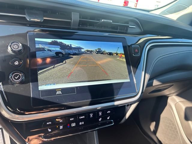 Used 2023 Chevrolet Bolt EUV LT w/ Comfort Package FWD image 43