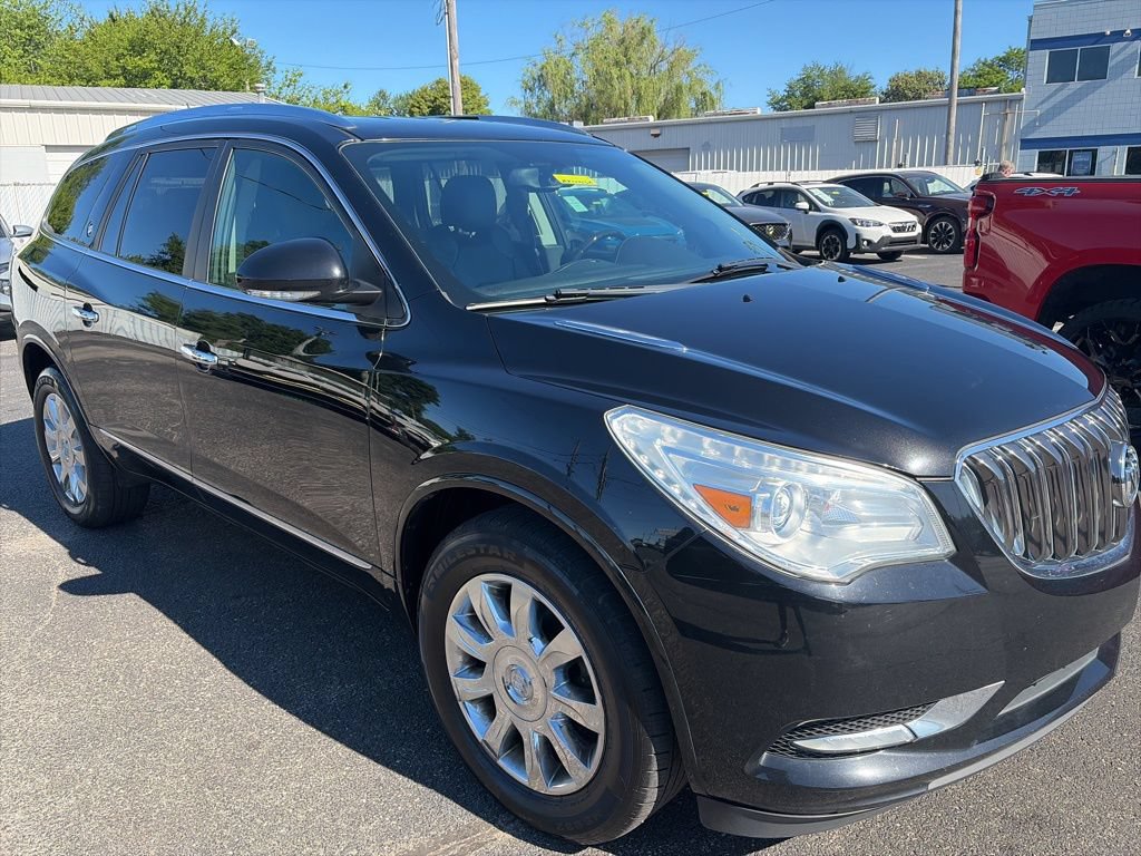 Used 2017 Buick Enclave Leather FWD video 1