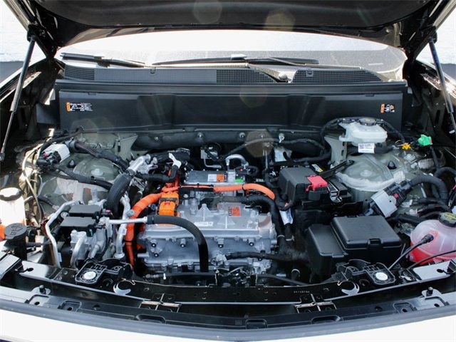 New 2026 Cadillac Vistiq Luxury w/ LPO, Floor Liner Package AWD/4WD image 5