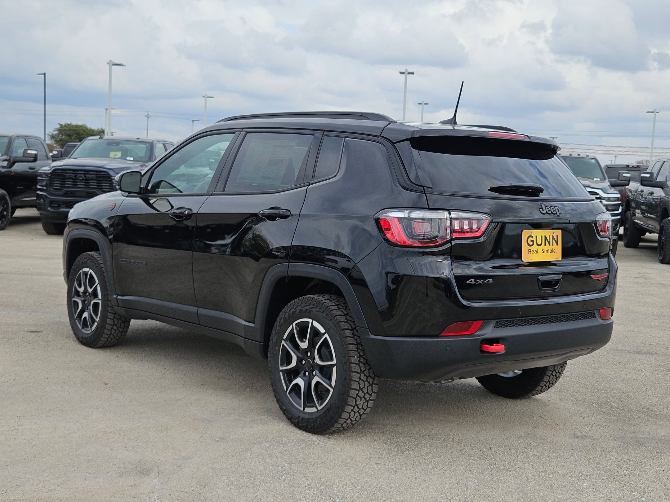 New 2026 Jeep Compass Trailhawk image 5