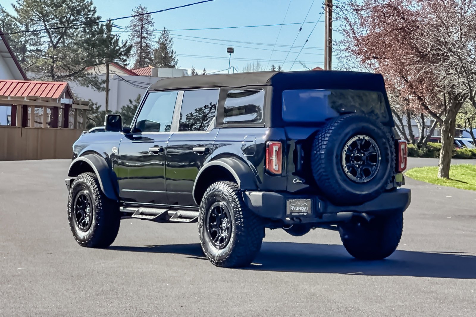 Used 2024 Ford Bronco Wildtrak image 6