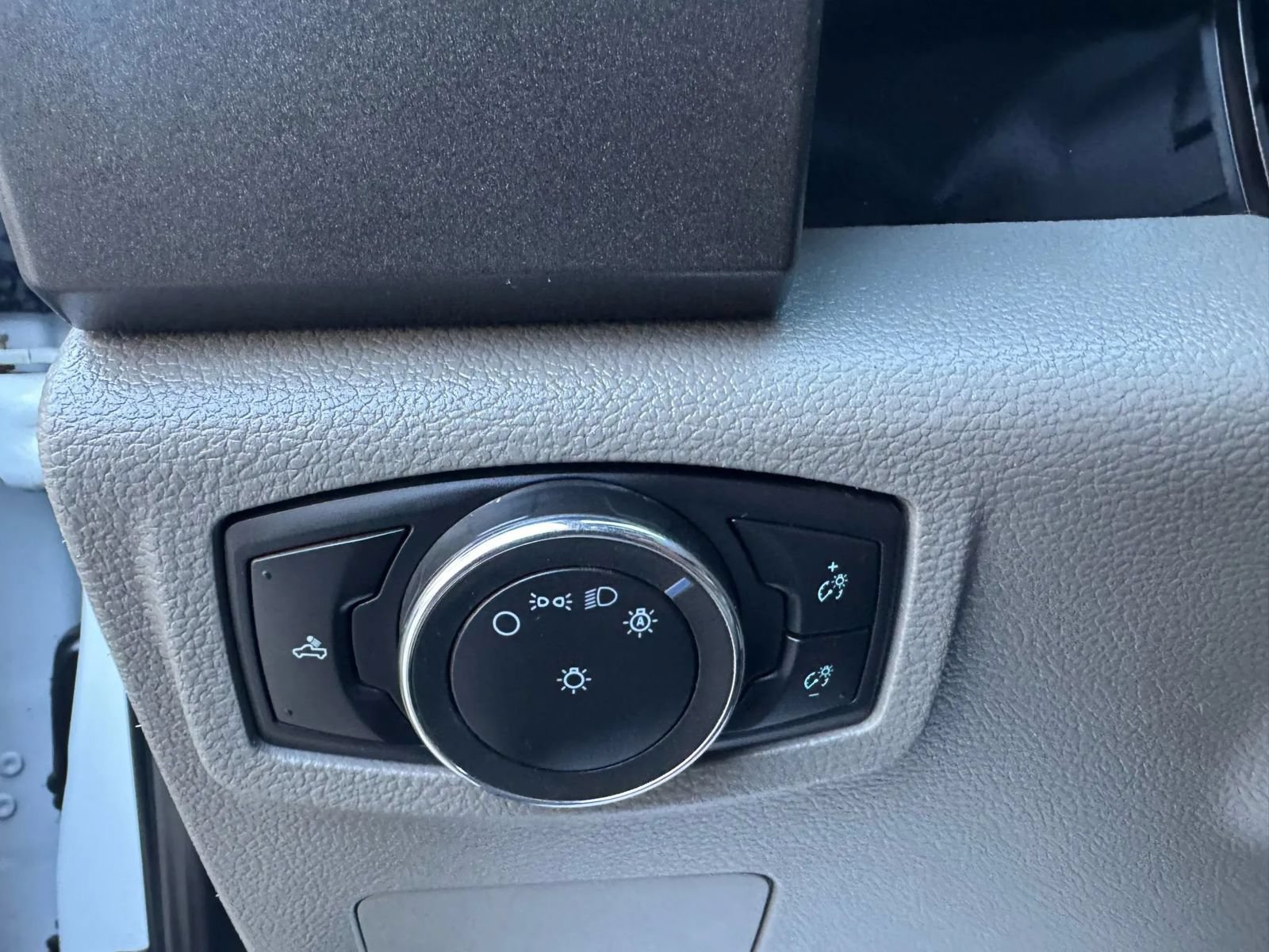 Used 2020 Ford F250 XL w/ Power Equipment Group AWD/4WD image 12