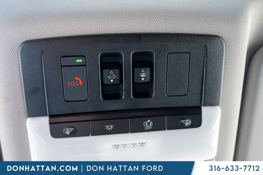 Used 2023 Nissan Rogue Platinum w/ Platinum Premium Package AWD/4WD image 19