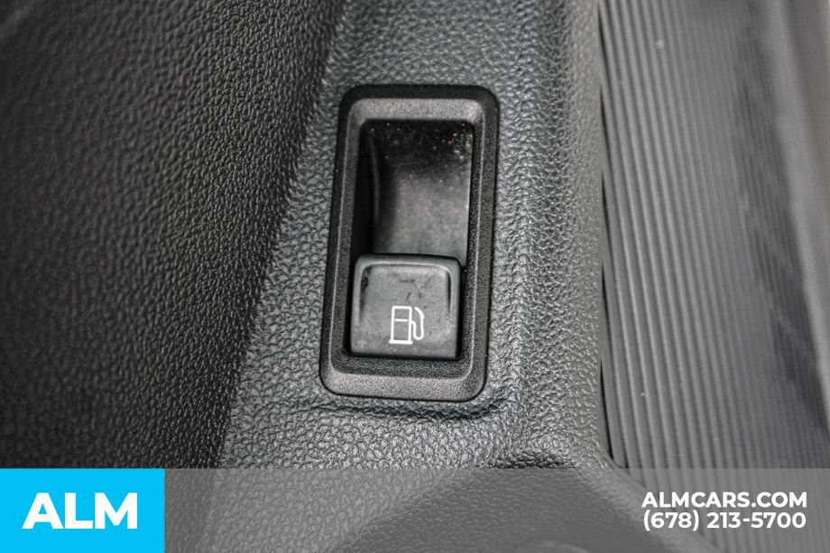 Used 2024 Volkswagen Taos SE FWD image 49