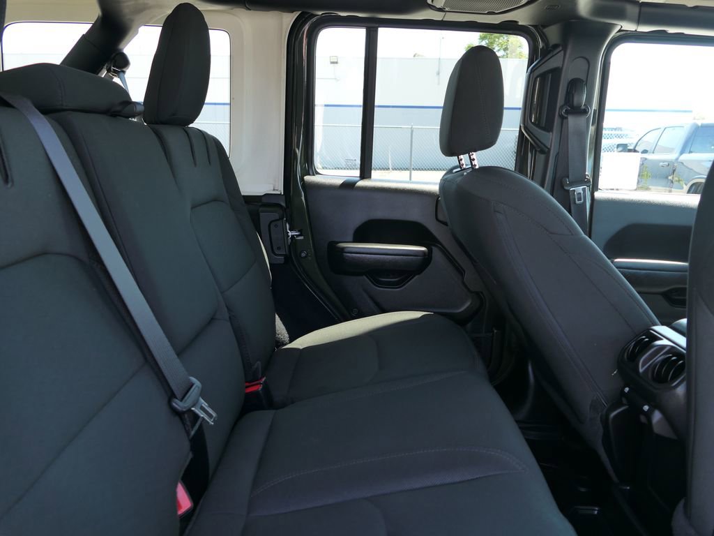 Used 2023 Jeep Wrangler Unlimited w/ 8.4" Radio Group AWD/4WD image 26