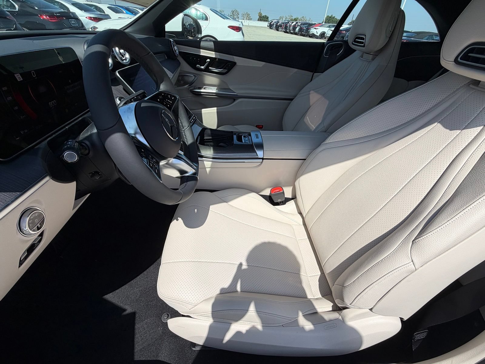 New 2026 Mercedes-Benz CLE 300 4MATIC Cabriolet image 18