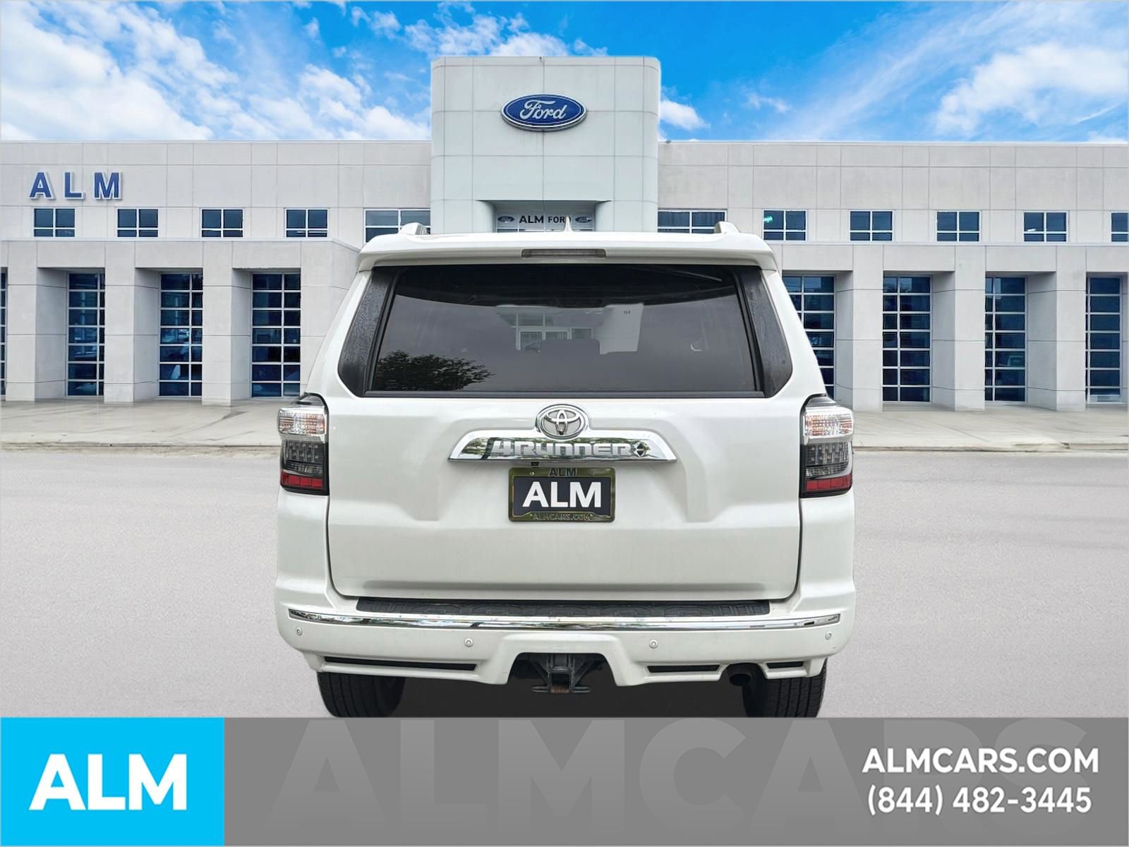 Used 2018 Toyota 4Runner Limited AWD/4WD image 6