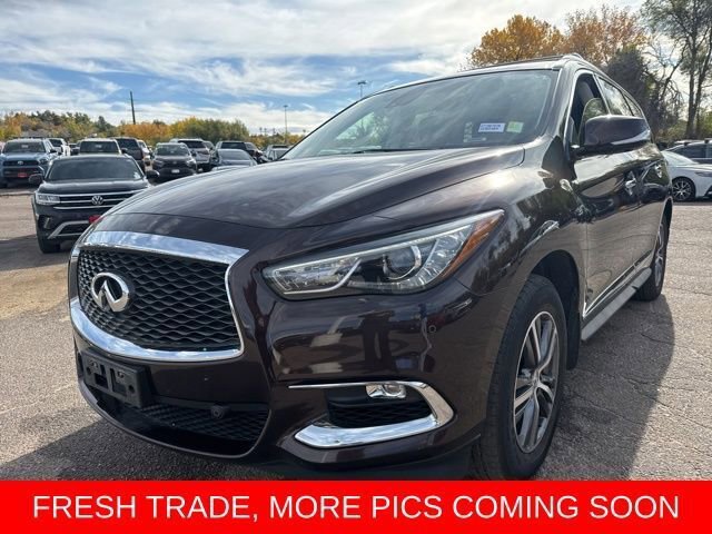 Used 2019 INFINITI QX60 Luxe w/ Essential Package