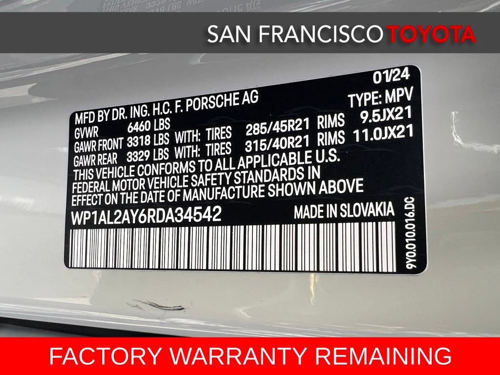 Used 2024 Porsche Cayenne S AWD/4WD image 43