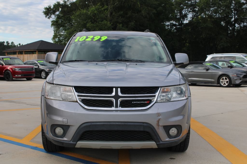 Used 2018 Dodge Journey SXT w/ Premium Group FWD image 4