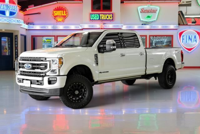 Used 2021 Ford F350 Platinum AWD/4WD image 2