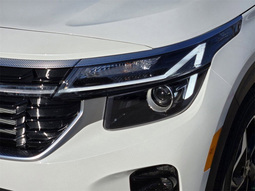 New 2026 Kia Seltos EX image 6