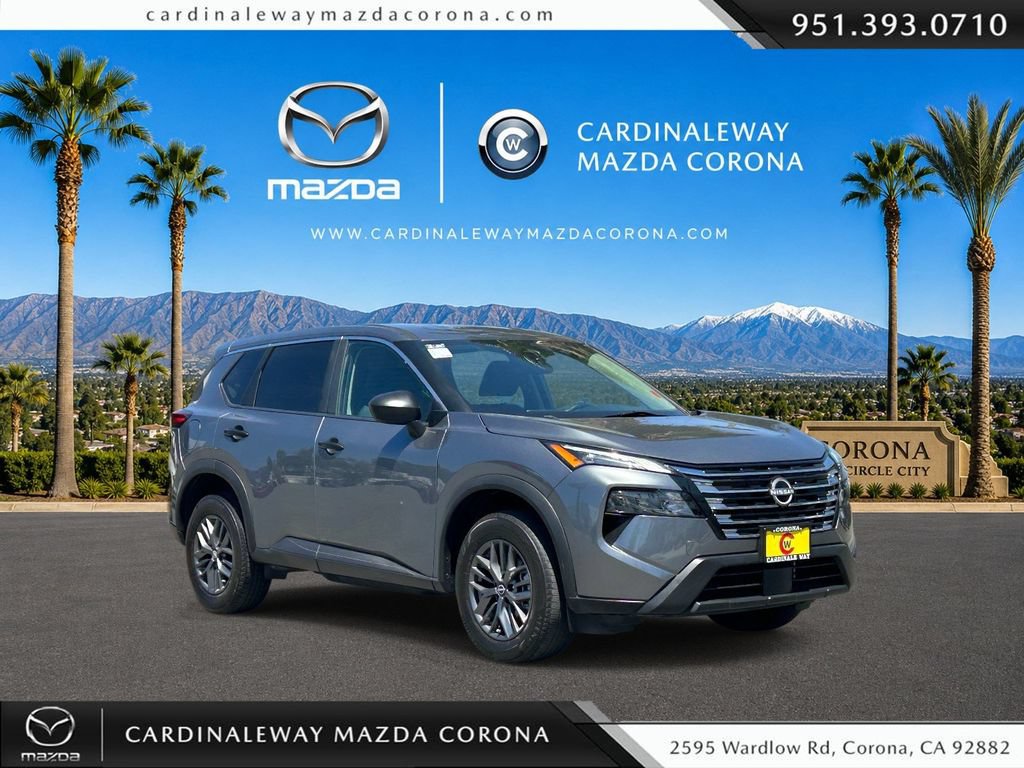 Used 2024 Nissan Rogue S FWD video 1
