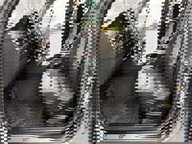 Used 2009 BMW 535i 535i image 24