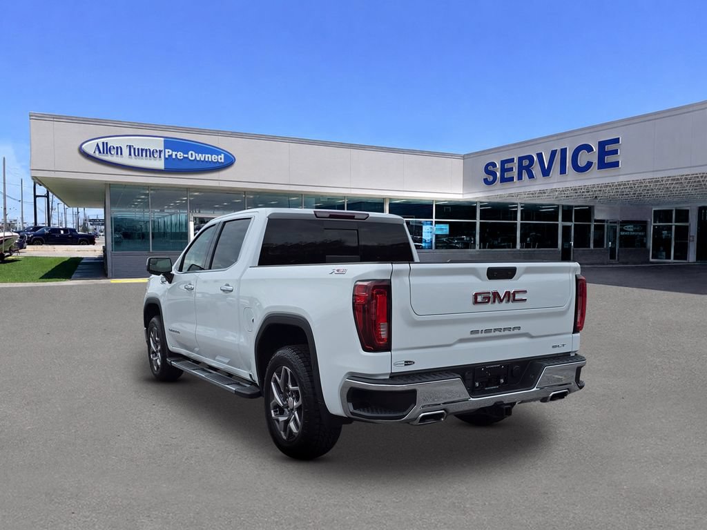 Used 2023 GMC Sierra 1500 SLT AWD/4WD image 44