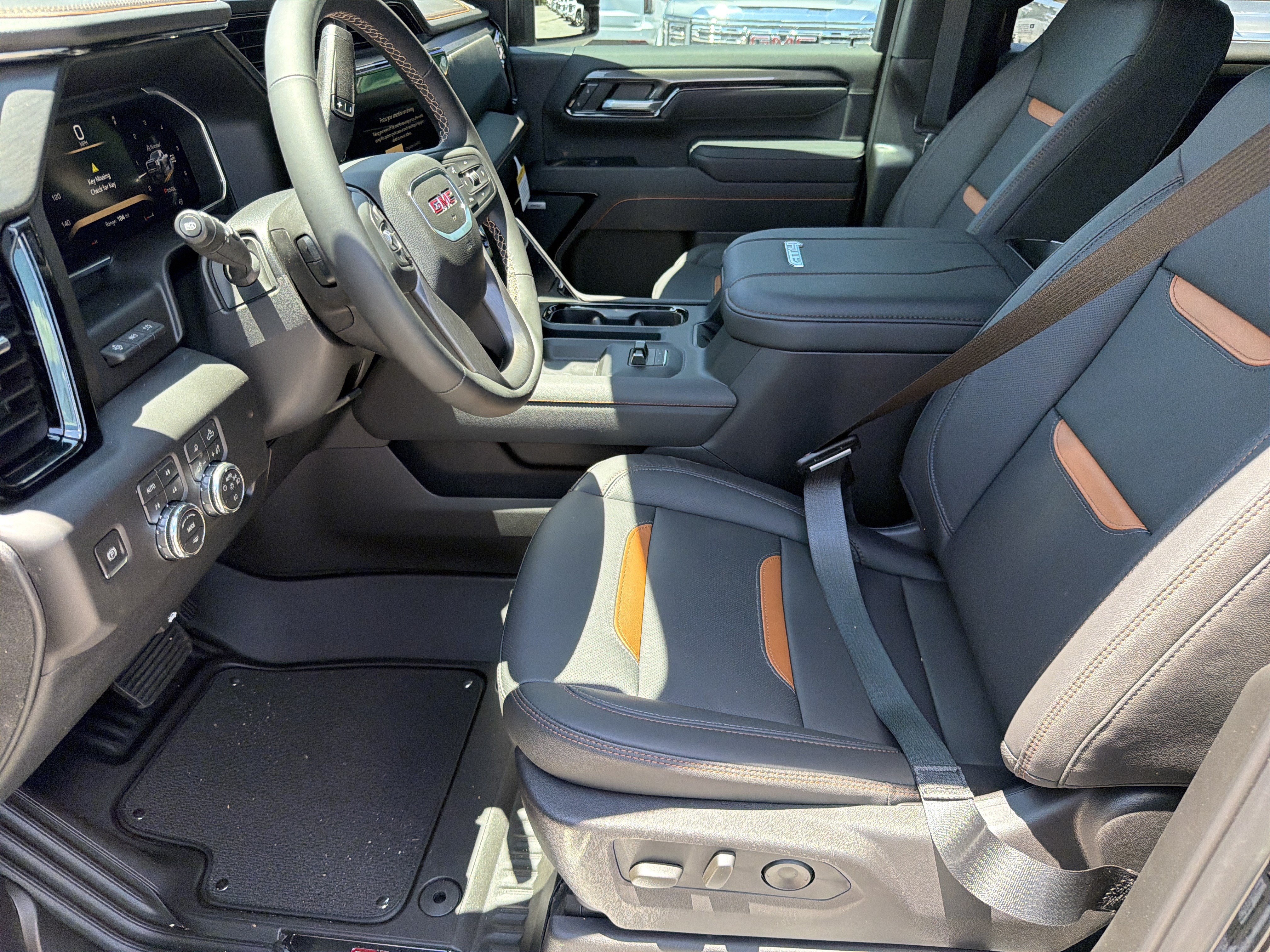 New 2026 GMC Sierra 2500 AT4 w/ AT4 Premium Plus Package AWD/4WD image 10