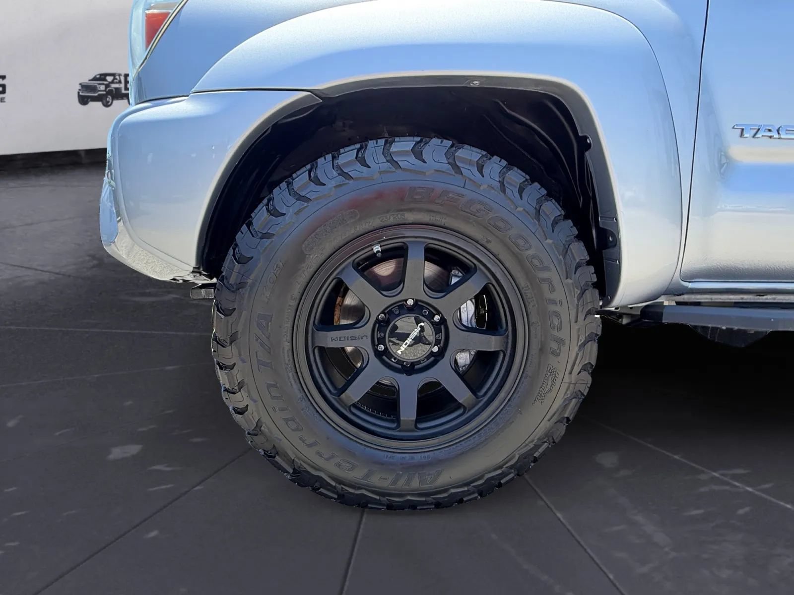 Used 2012 Toyota Tacoma 4x4 Double Cab w/ TRD Sport Pkg image 26