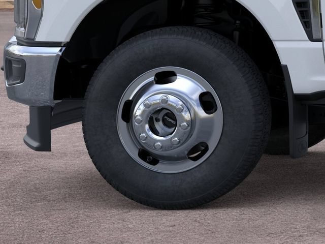 New 2026 Ford F350 XLT AWD/4WD image 19