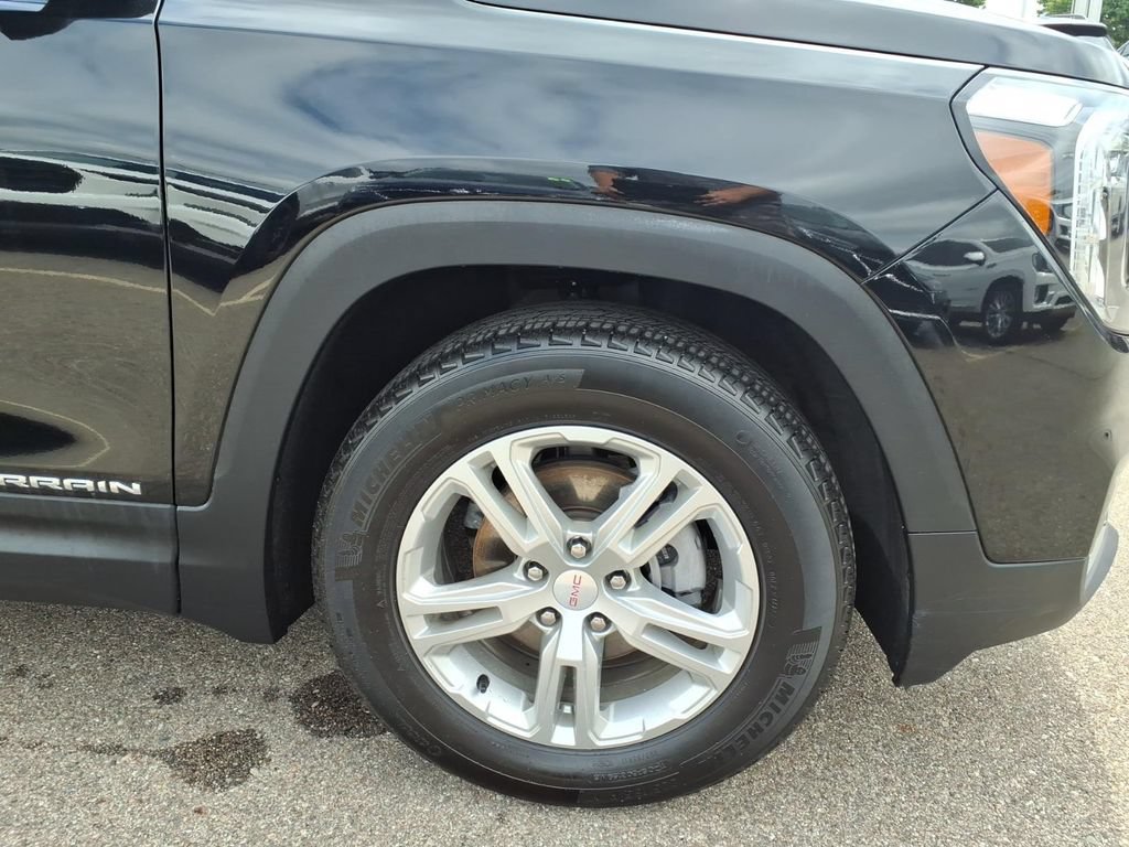 Used 2023 GMC Terrain SLE FWD image 24