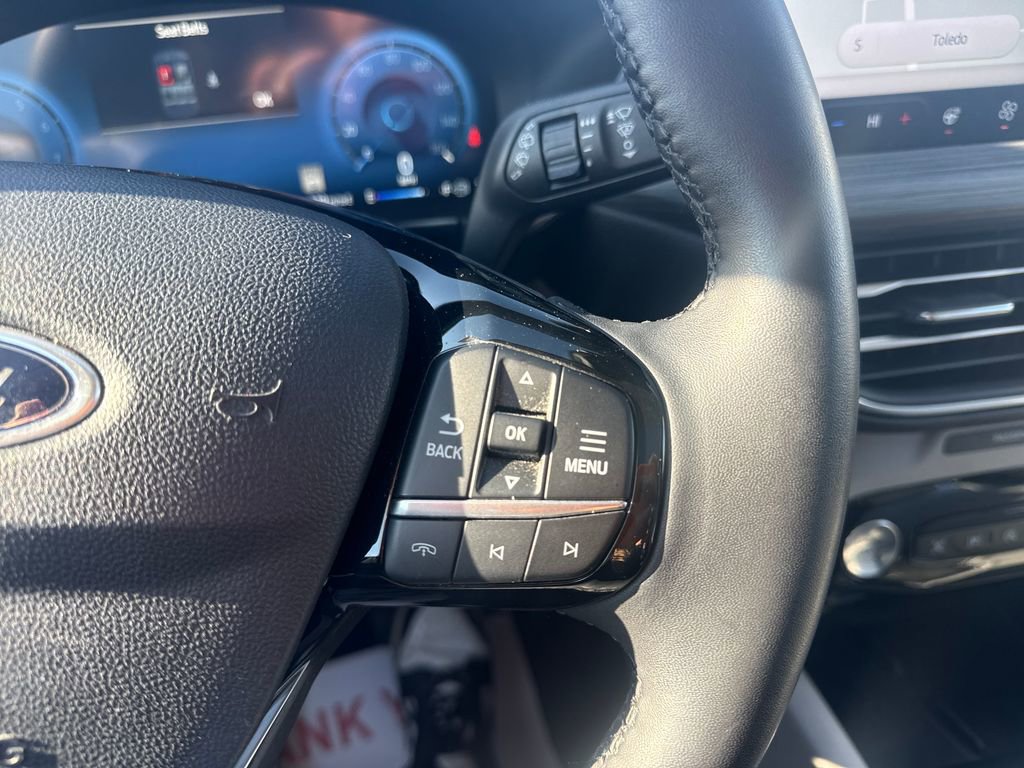 Used 2024 Ford Escape Platinum image 36