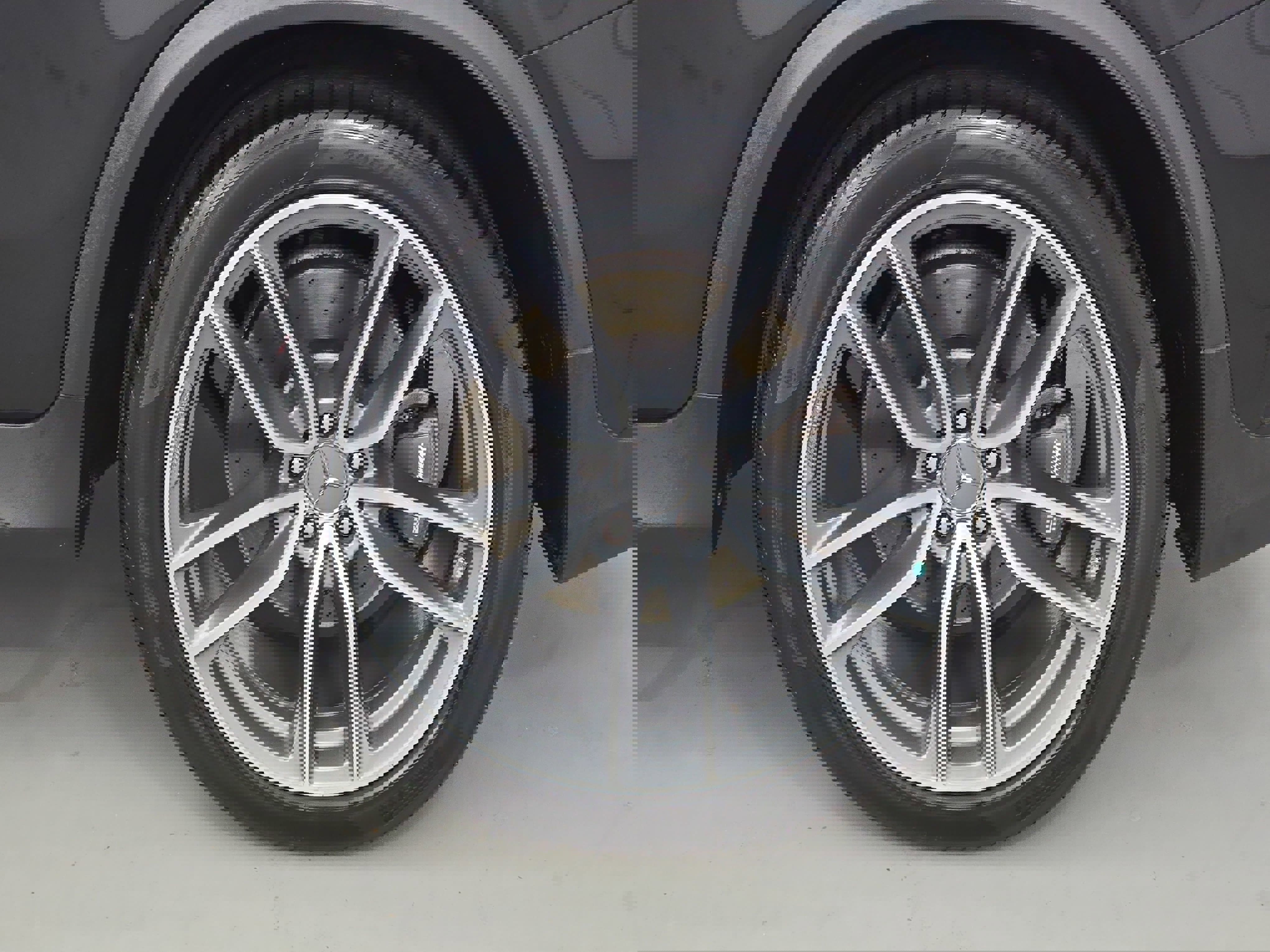 Used 2019 Mercedes-Benz GLC 63 AMG 4MATIC image 34