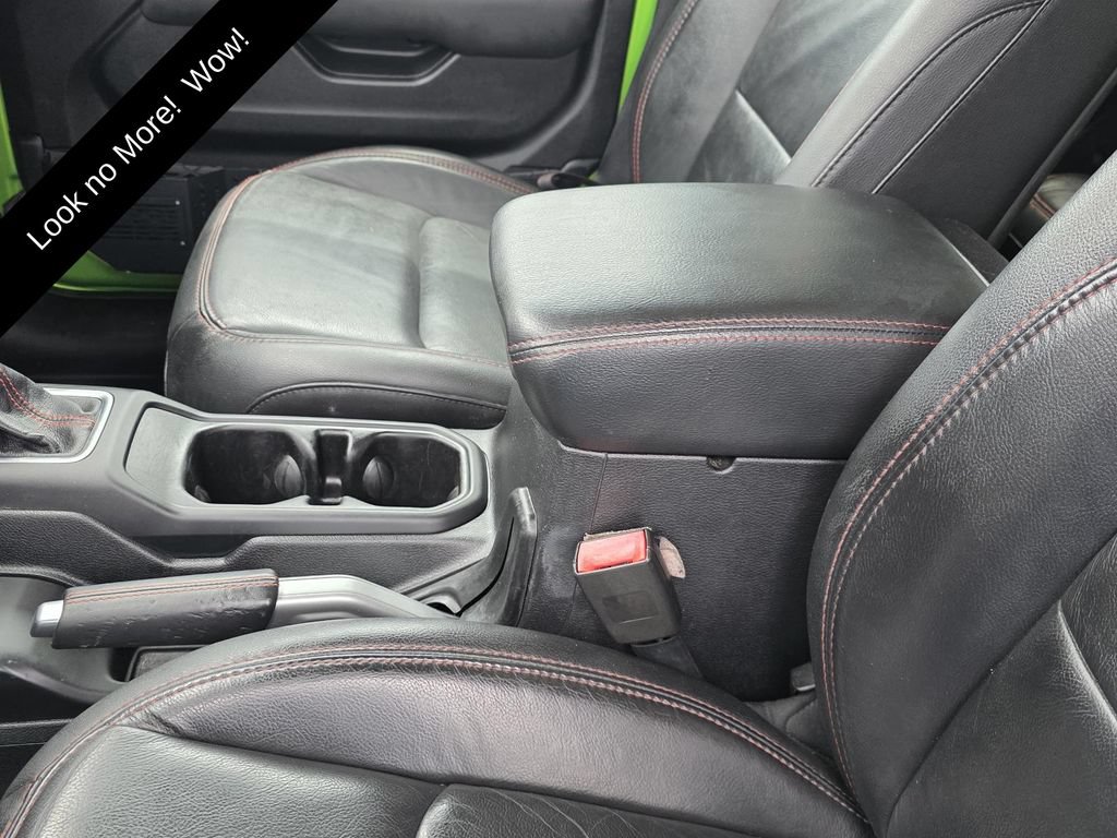 Used 2019 Jeep Wrangler Unlimited Rubicon AWD/4WD image 8
