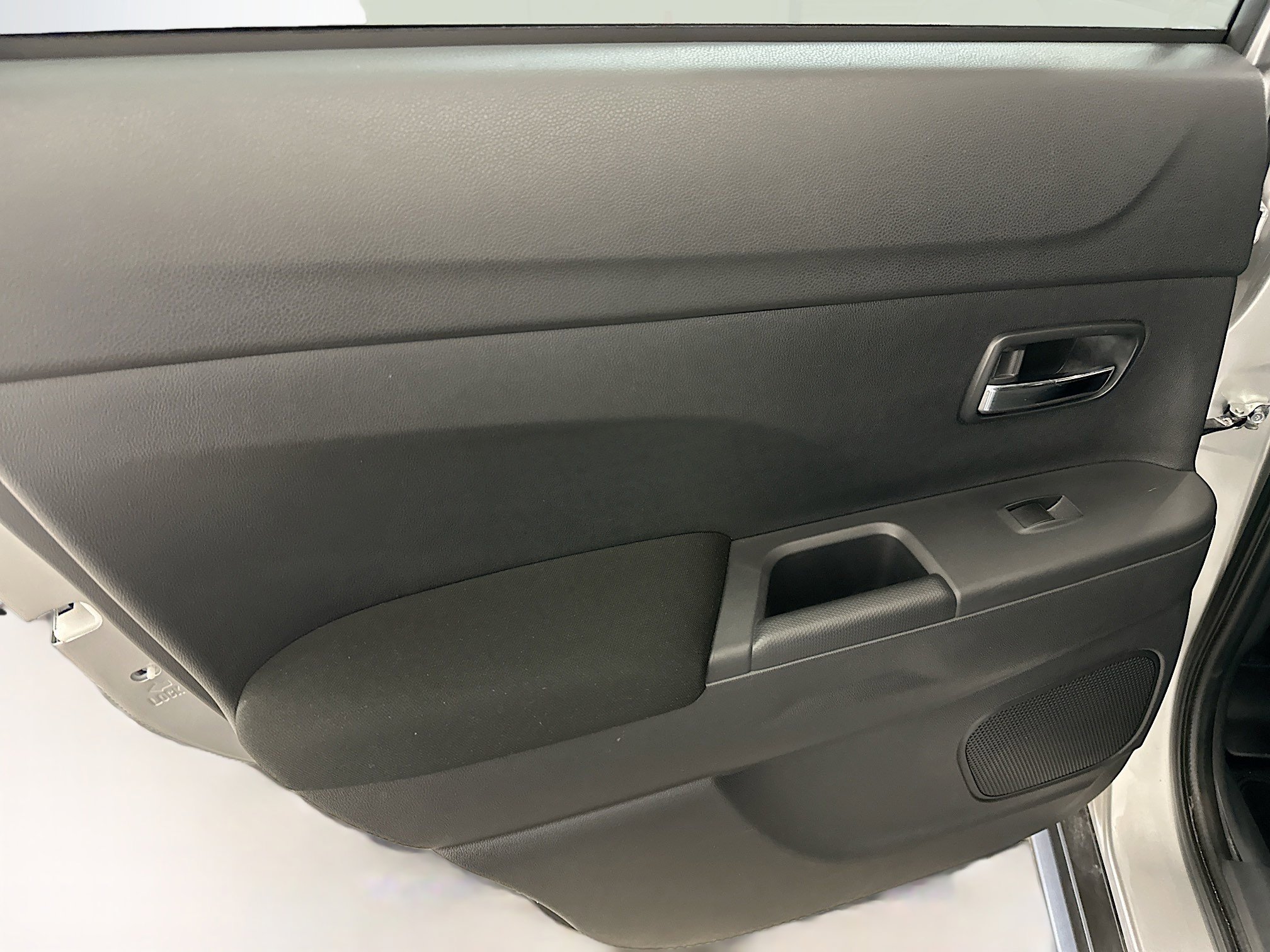 Used 2025 Mitsubishi Outlander Sport ES image 26