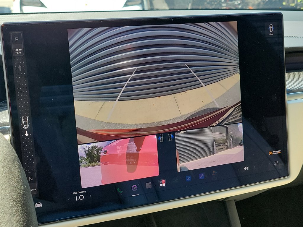 Used 2022 Tesla Model S Plaid AWD/4WD image 31