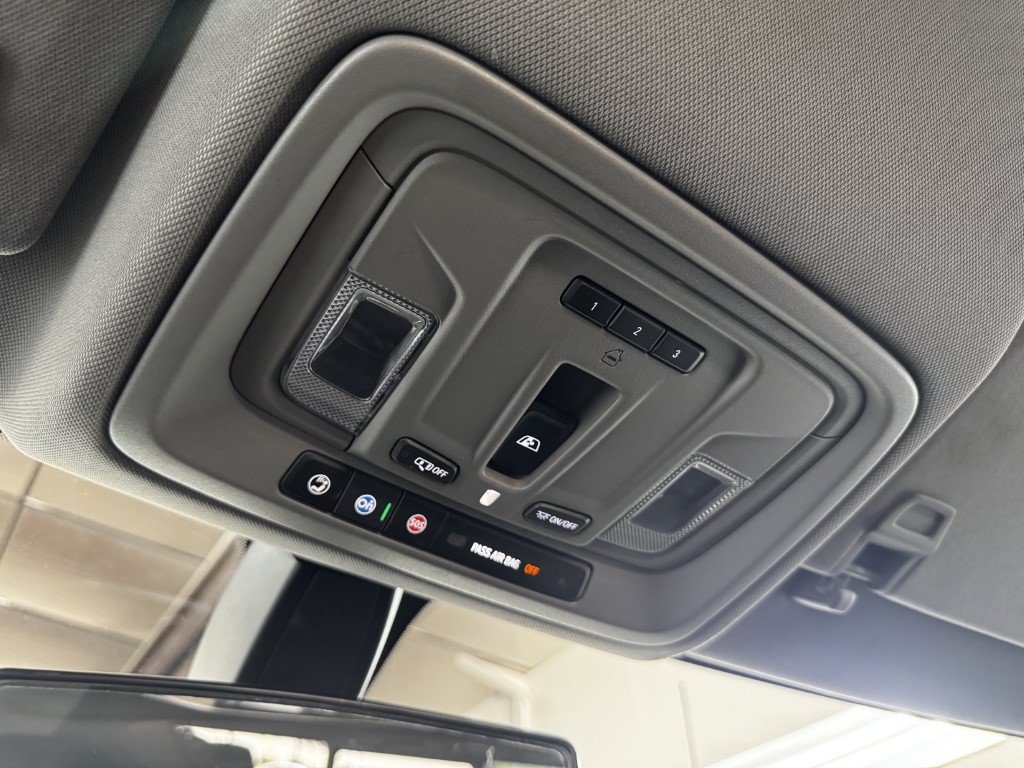 Used 2019 Chevrolet Silverado 1500 RST w/ All-Star Edition AWD/4WD image 43