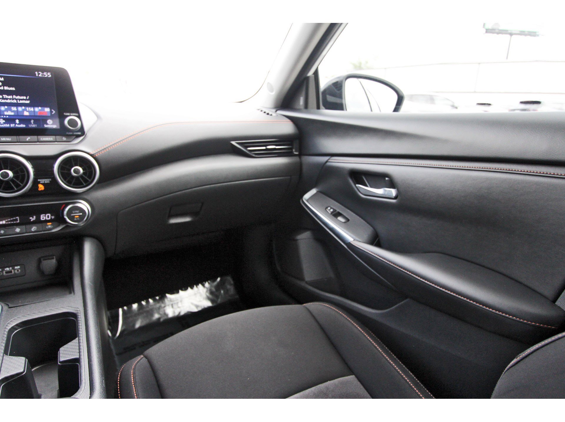 Used 2023 Nissan Sentra SR w/ Midnight Edition Package image 12