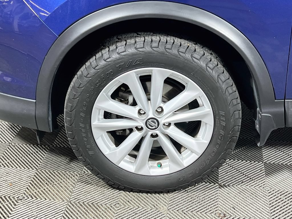 Used 2019 Nissan Rogue Sport S w/ Appearance Package FWD image 27