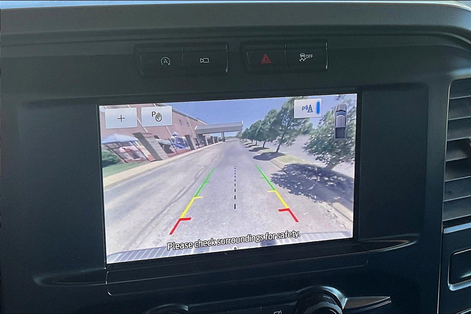 Used 2023 Ford F150 XLT image 25