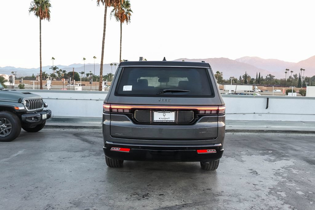 New 2026 Jeep Grand Wagoneer L Summit AWD/4WD image 8